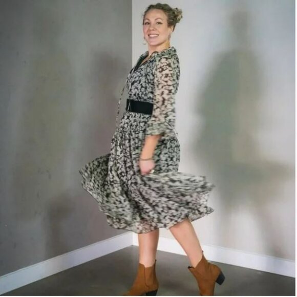 Dakari Floral Dress Black & White × 1 Large - Picture 2 of 4